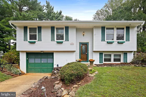 Columbia, MD 21044,5033 THREE KINGS LN