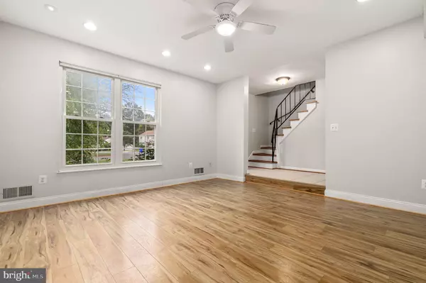 Derwood, MD 20855,30 MILLCREST CT