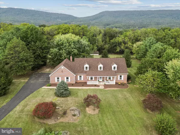 449 FAIRVIEW CIR, Woodstock, VA 22664