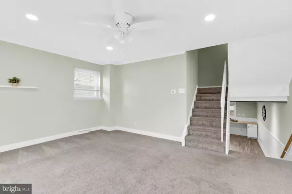 Philadelphia, PA 19114,3602 GLENN ST