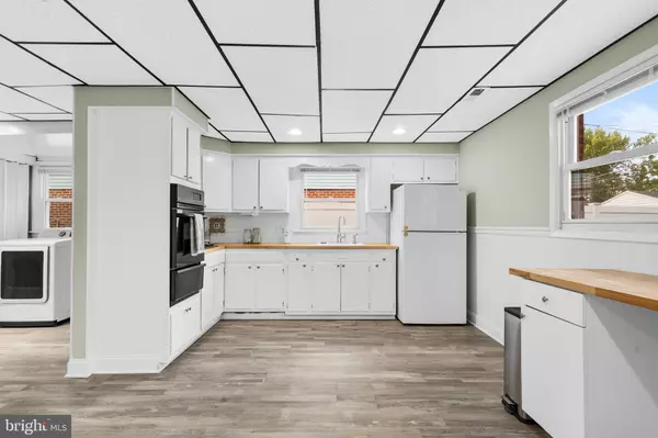 Philadelphia, PA 19114,3602 GLENN ST