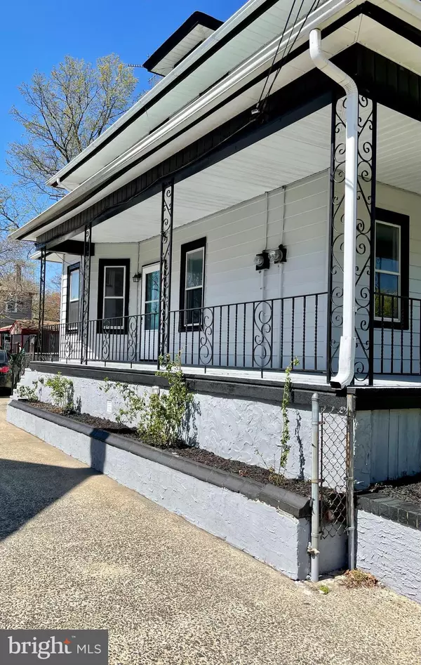 Gloucester City, NJ 08030,19 N LANE AVE #1