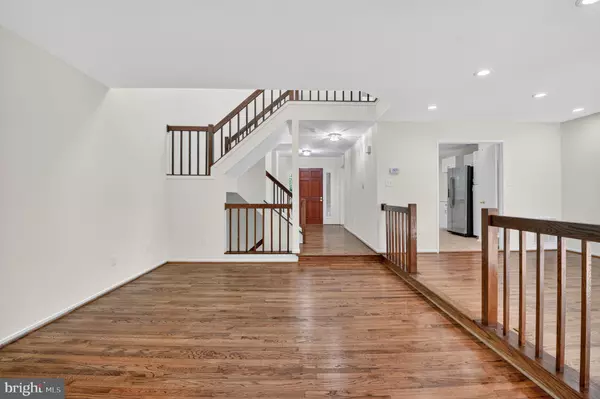 Potomac, MD 20854,7819 WHITERIM TER