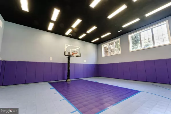 Leesburg, VA 20176,17009 BOLD VENTURE DR