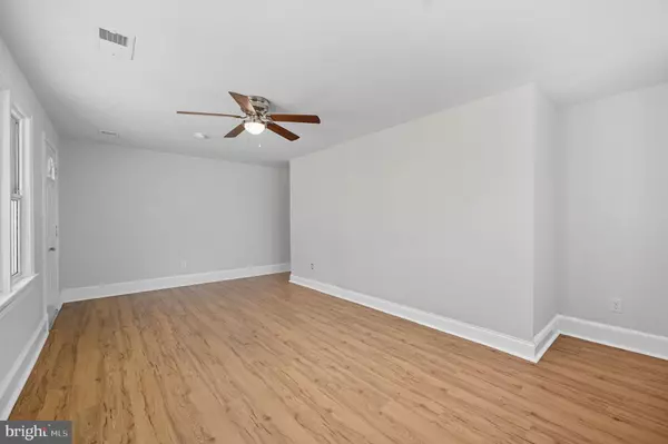 Fredericksburg, VA 22401,212 COAKLEY ST