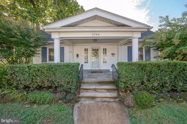 Drexel Hill, PA 19026,3744 HUEY AVE