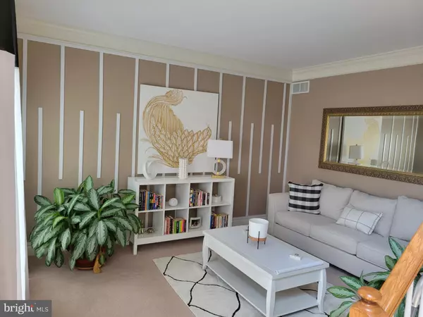 Townsend, DE 19734,735 TRACY CIR