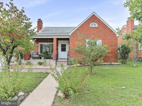 Frederick, MD 21701,102 FREDERICK AVE