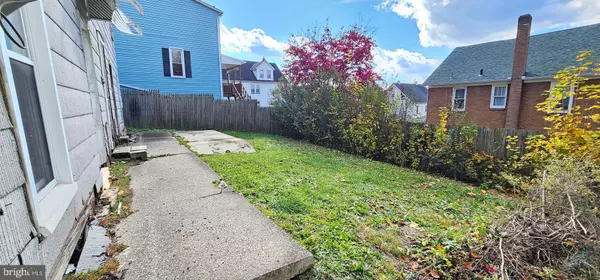 Johnstown, PA 15902,922-924 VON LUNEN ROAD