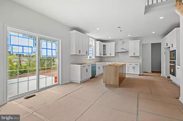 Royersford, PA 19468,511 LINFIELD RD