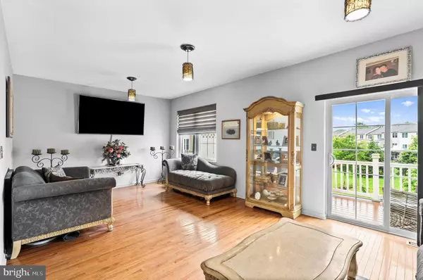 Bensalem, PA 19020,223 SADDLEBROOK DR