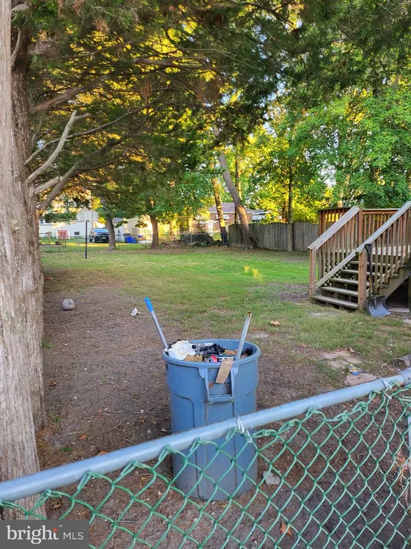 Clementon, NJ 08021,38 CALIFORNIA AVE