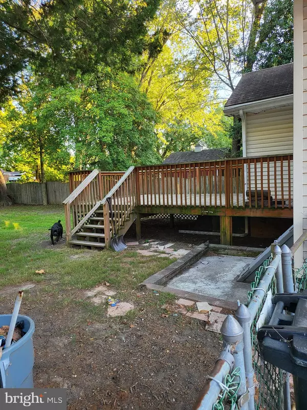 Clementon, NJ 08021,38 CALIFORNIA AVE