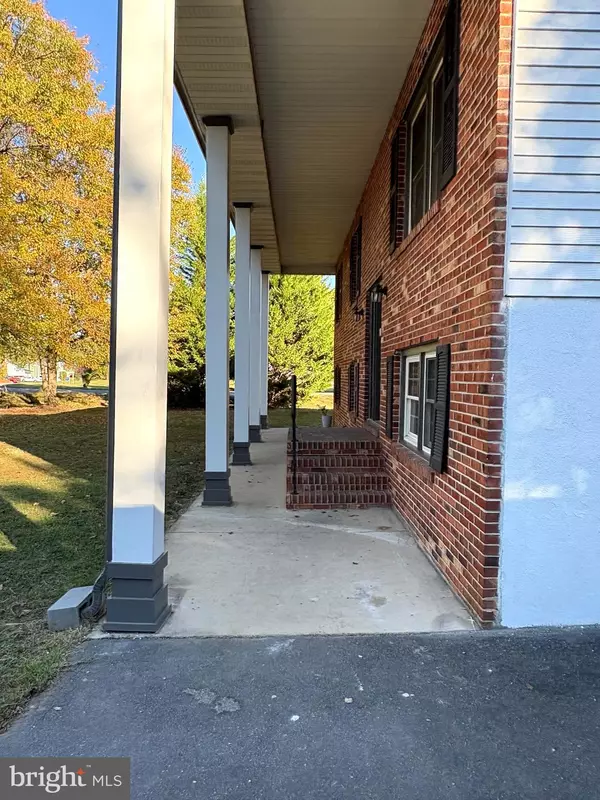 Fredericksburg, VA 22405,10 WYNNGATE CT