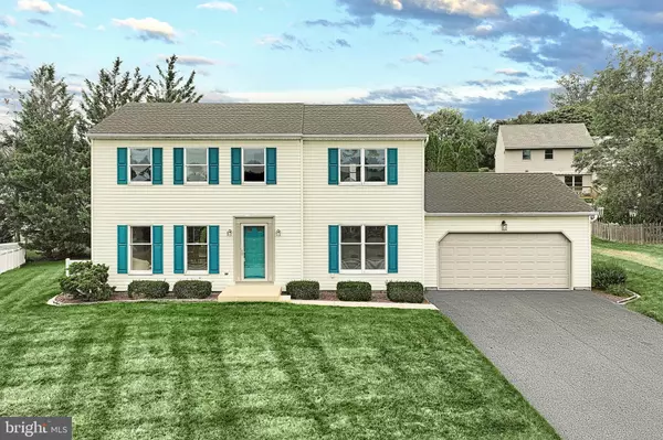 York, PA 17402,423 WHITE ROSE LN