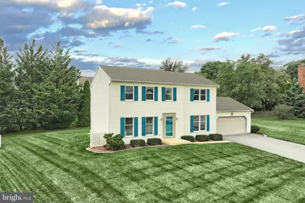York, PA 17402,423 WHITE ROSE LN
