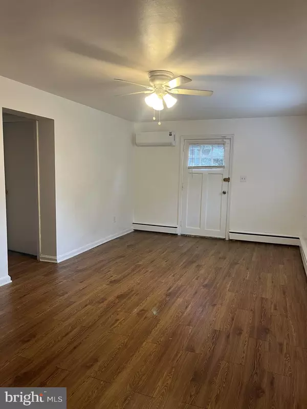 Takoma Park, MD 20912,912 PROSPECT ST #P1