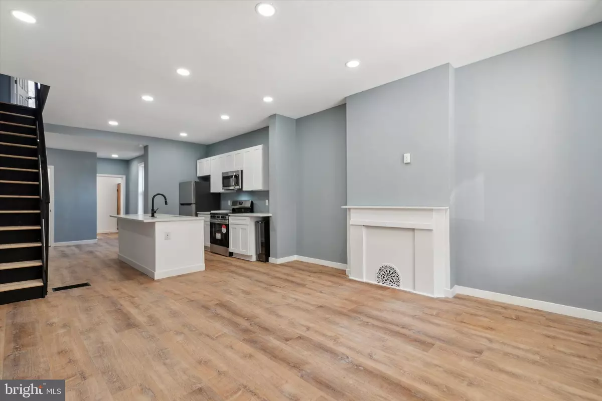 Philadelphia, PA 19121,2523 W MONTGOMERY AVE