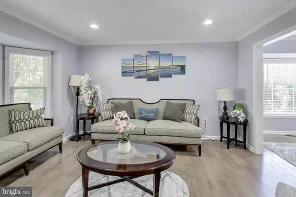 Woodbridge, VA 22193,5337 BOX TURTLE CT