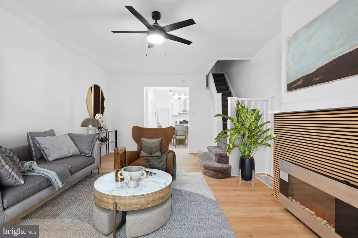 Philadelphia, PA 19143,5723 DELANCEY ST