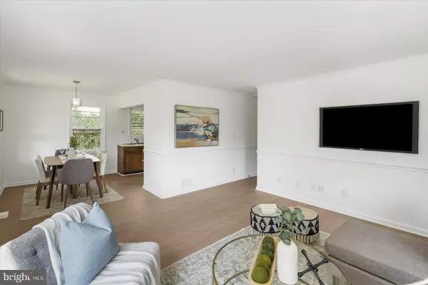 Odenton, MD 21113,363 BALTIMORE AVE