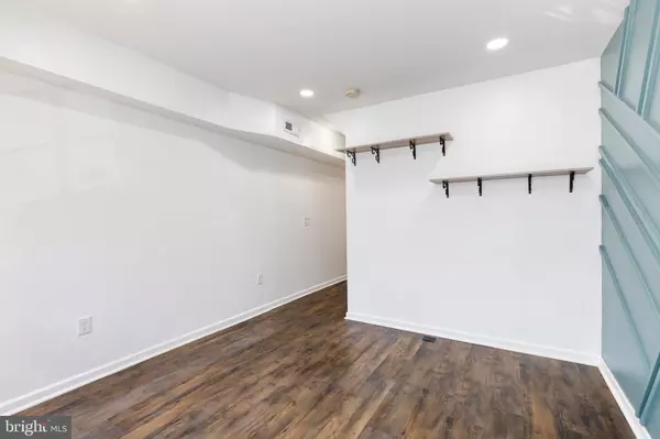 Baltimore, MD 21230,610 WYETH ST