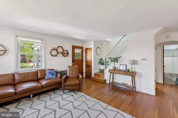 Hyattsville, MD 20781,6104 43RD ST