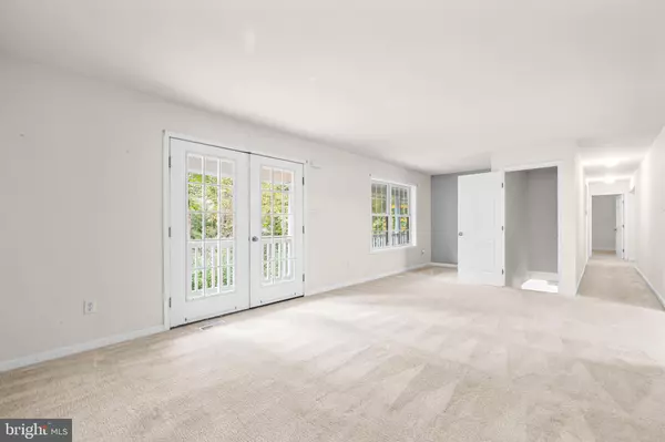 King George, VA 22485,8008 WASHINGTON DR