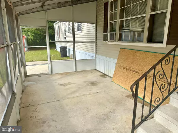 Vineland, NJ 08361,1616 PENNSYLVANIA AVE #98