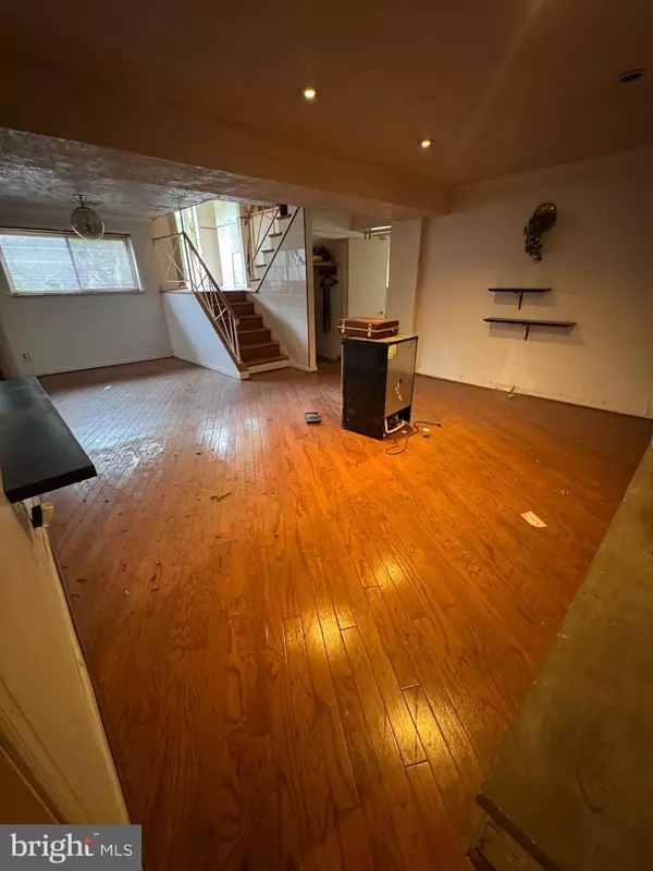 Capitol Heights, MD 20743,6509 WILBURN DR