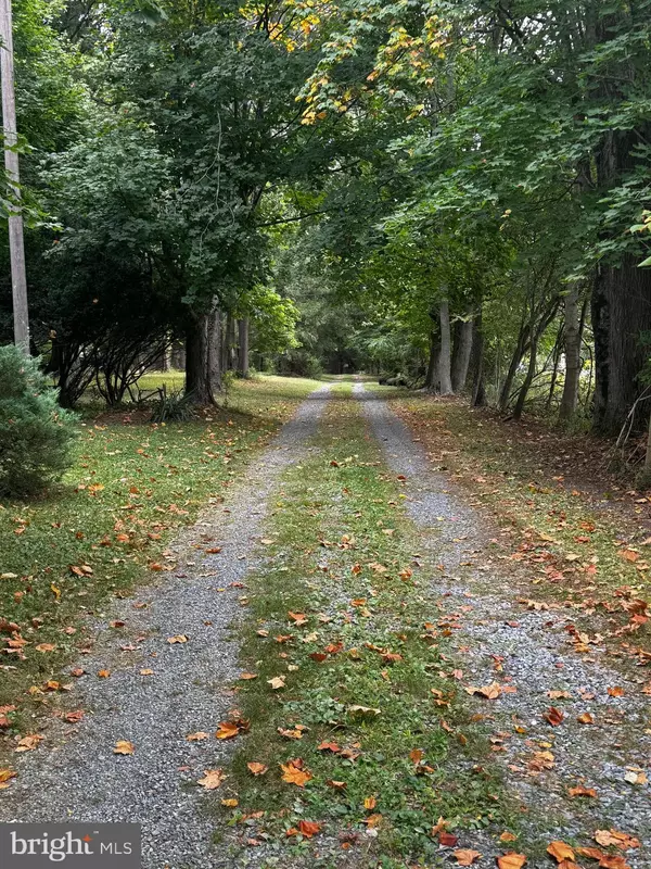 218-N N HOERNERSTOWN RD, Hummelstown, PA 17036