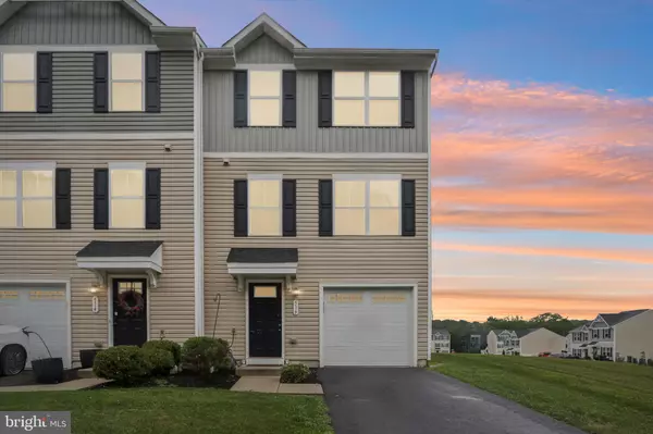516 RIVER RUN, Northampton, PA 18067
