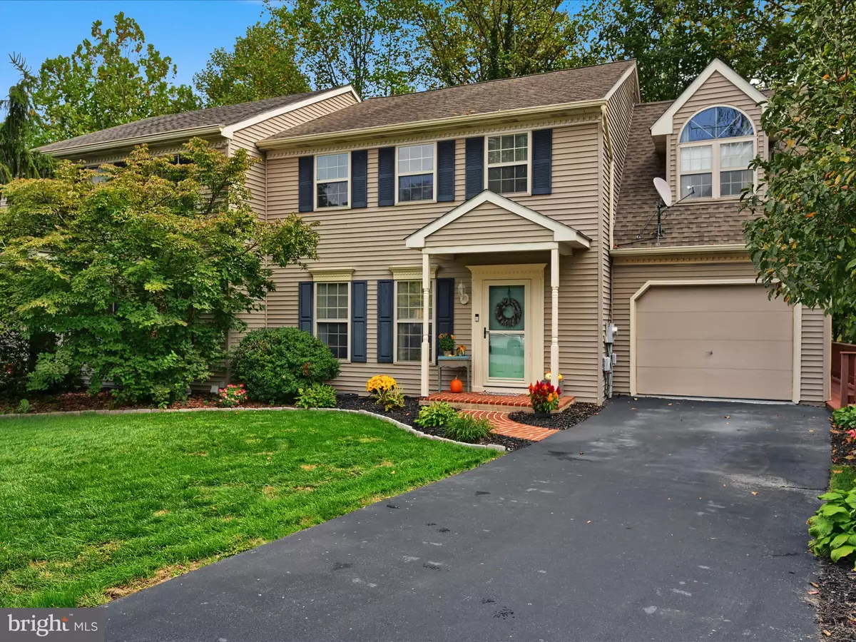 Lancaster, PA 17603,49 MILL POND