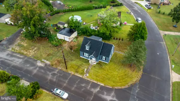 Penns Grove, NJ 08069,111 GROVE ST
