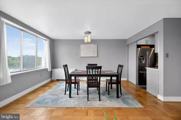 Rockville, MD 20852,10201 GROSVENOR PL #1425