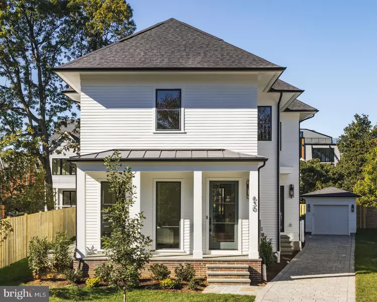 630 N KENMORE ST, Arlington, VA 22201