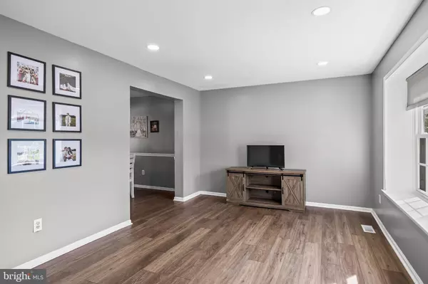 Sicklerville, NJ 08081,19 BELMONT CT