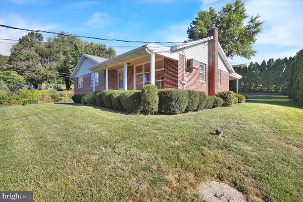 Leesport, PA 19533,1030 CHESTNUT ST