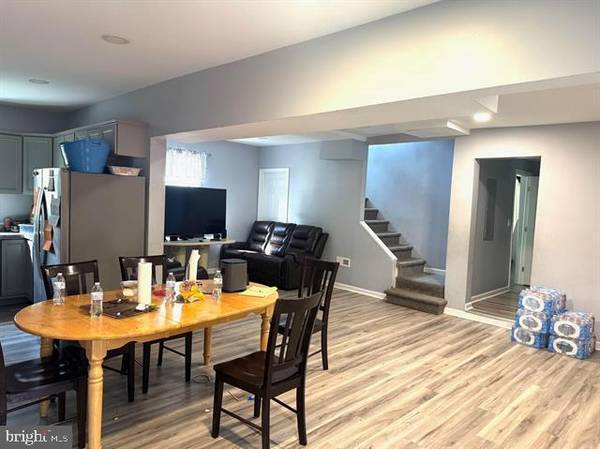 Newport, NJ 08345,13 HALL ST