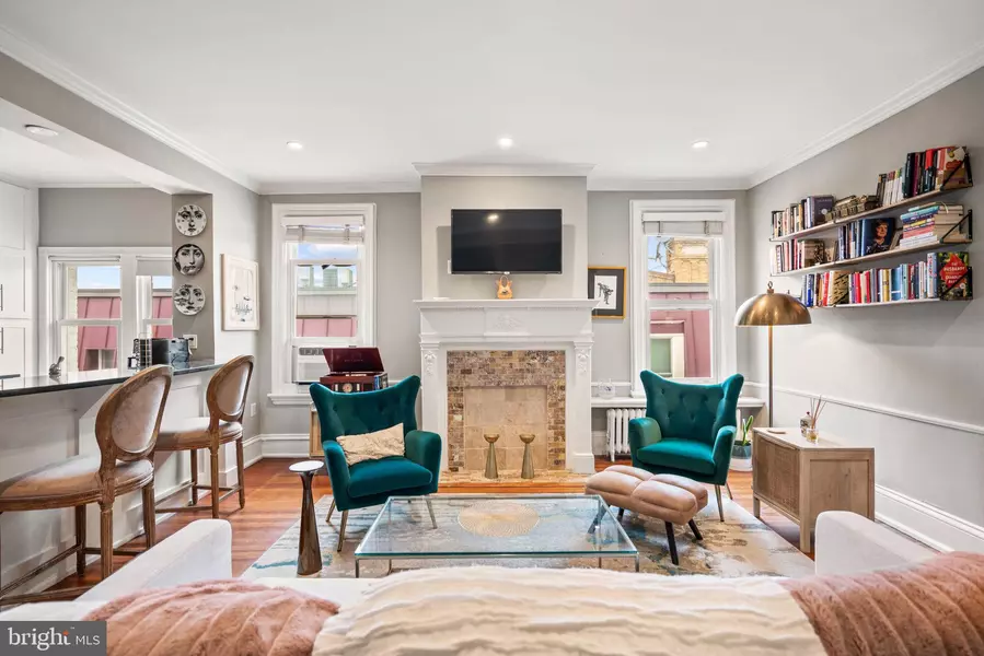 1840 MINTWOOD PL NW #402, Washington, DC 20009