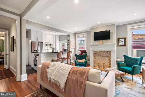 Washington, DC 20009,1840 MINTWOOD PL NW #402