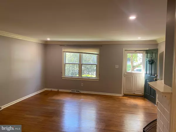 Wayne, PA 19087,203 BLOOMINGDALE AVE