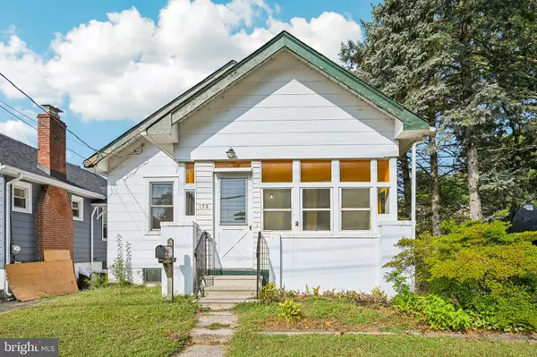 Hamilton, NJ 08690,135 HERBERT AVE