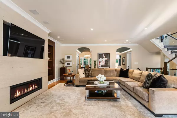 Bethesda, MD 20817,7301 BANNOCKBURN RIDGE CT