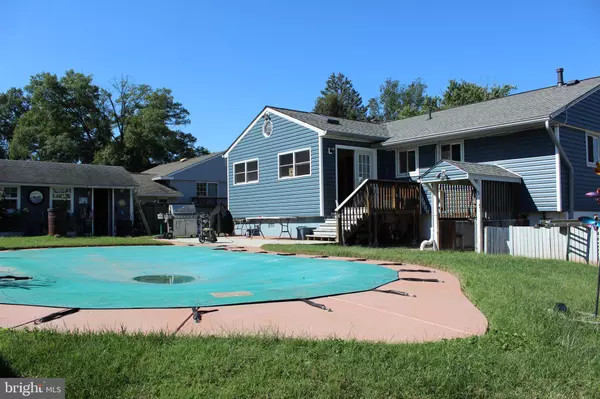 Herndon, VA 20170,418 FLORIDA AVE