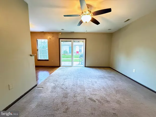 Vineland, NJ 08361,2139 E CHESTNUT AVE #27