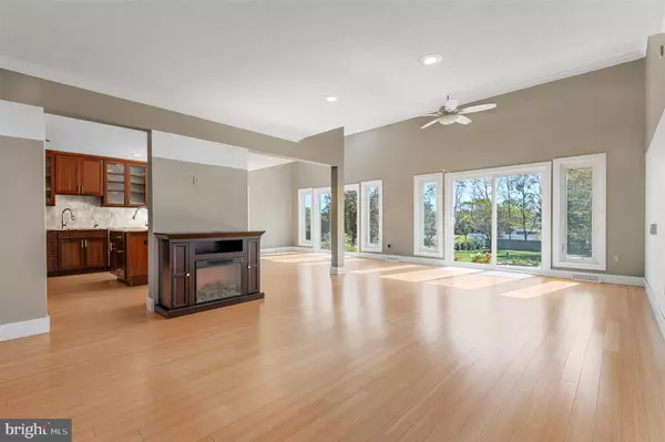 Glen Rock, PA 17327,4239 GLENVILLE RD