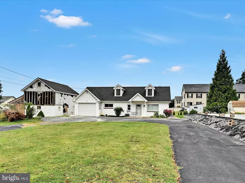 6 N KINZER RD, Kinzers, PA 17535