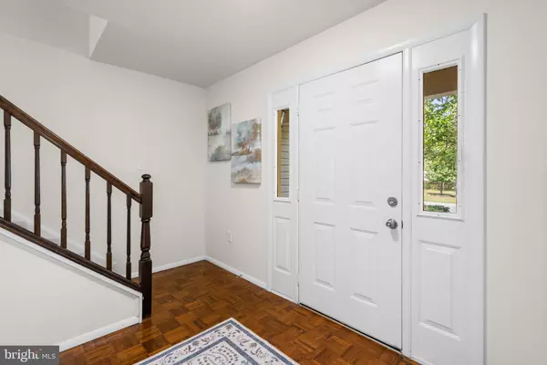 Gaithersburg, MD 20882,9704 STANTON HALL CT