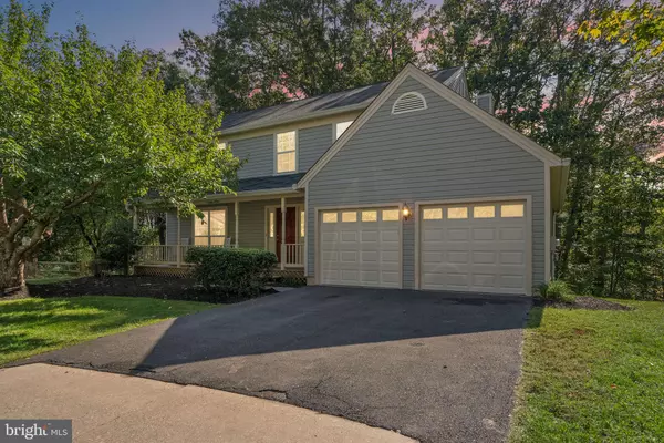 Gaithersburg, MD 20882,9704 STANTON HALL CT